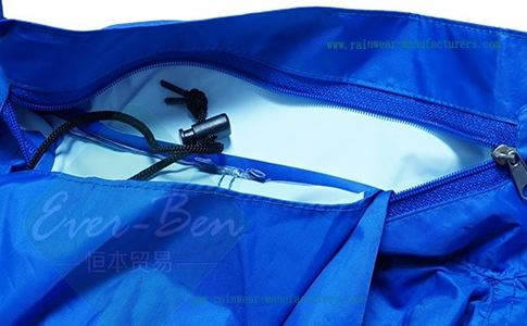 women's lightweight rain jacket hood in collar